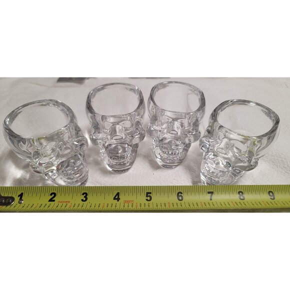 Set Of 4 Studio Crystal Skull Shot Glasses 2 Oz - New w/o Box - Picture 1 of 7